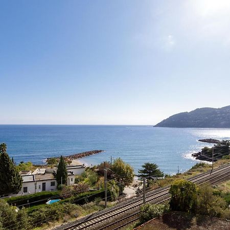 L'Esterel Yourhosthelper Mandelieu Exterior foto